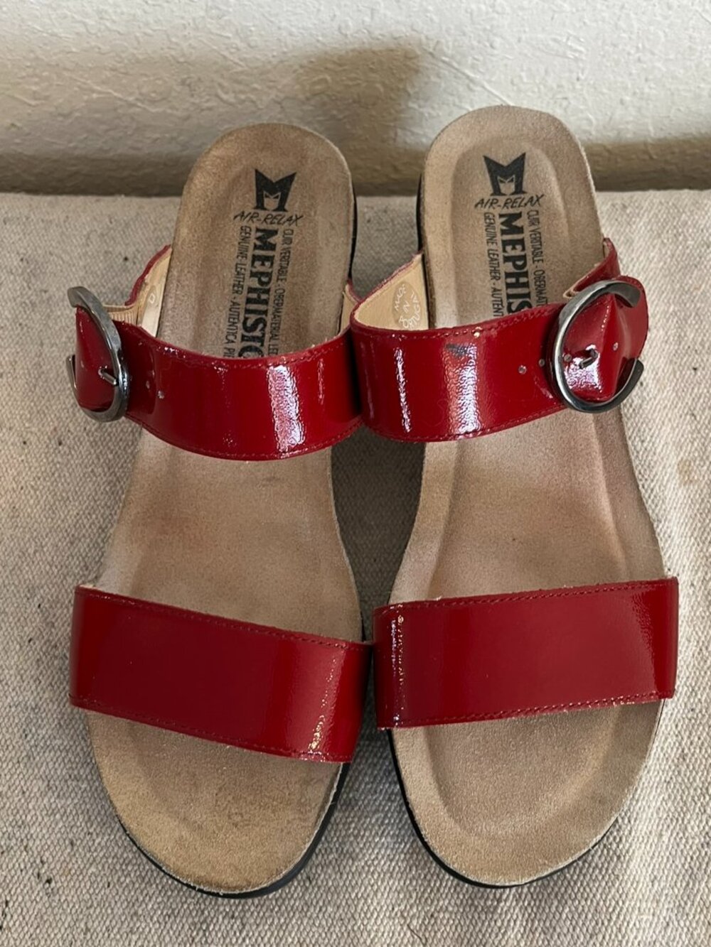 Mephisto Woman's Red Patient Leather Wedge Cork Footbed  Sandals Sz 10